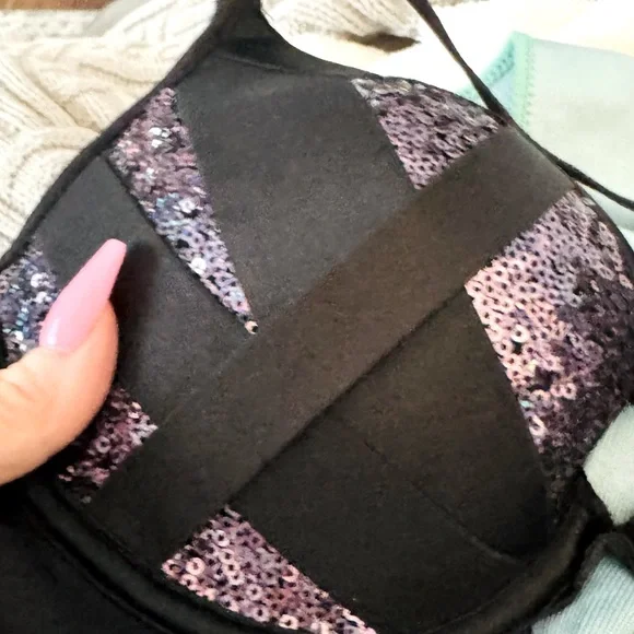 Victoria's Secret Limited Edition Fashion Show Sequin Push-up Bra